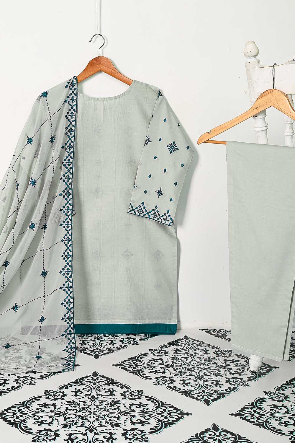 3SP-6B-GREY - 3PC COTTON EMBROIDERED Dress With Chiffon Embroidered Dupatta