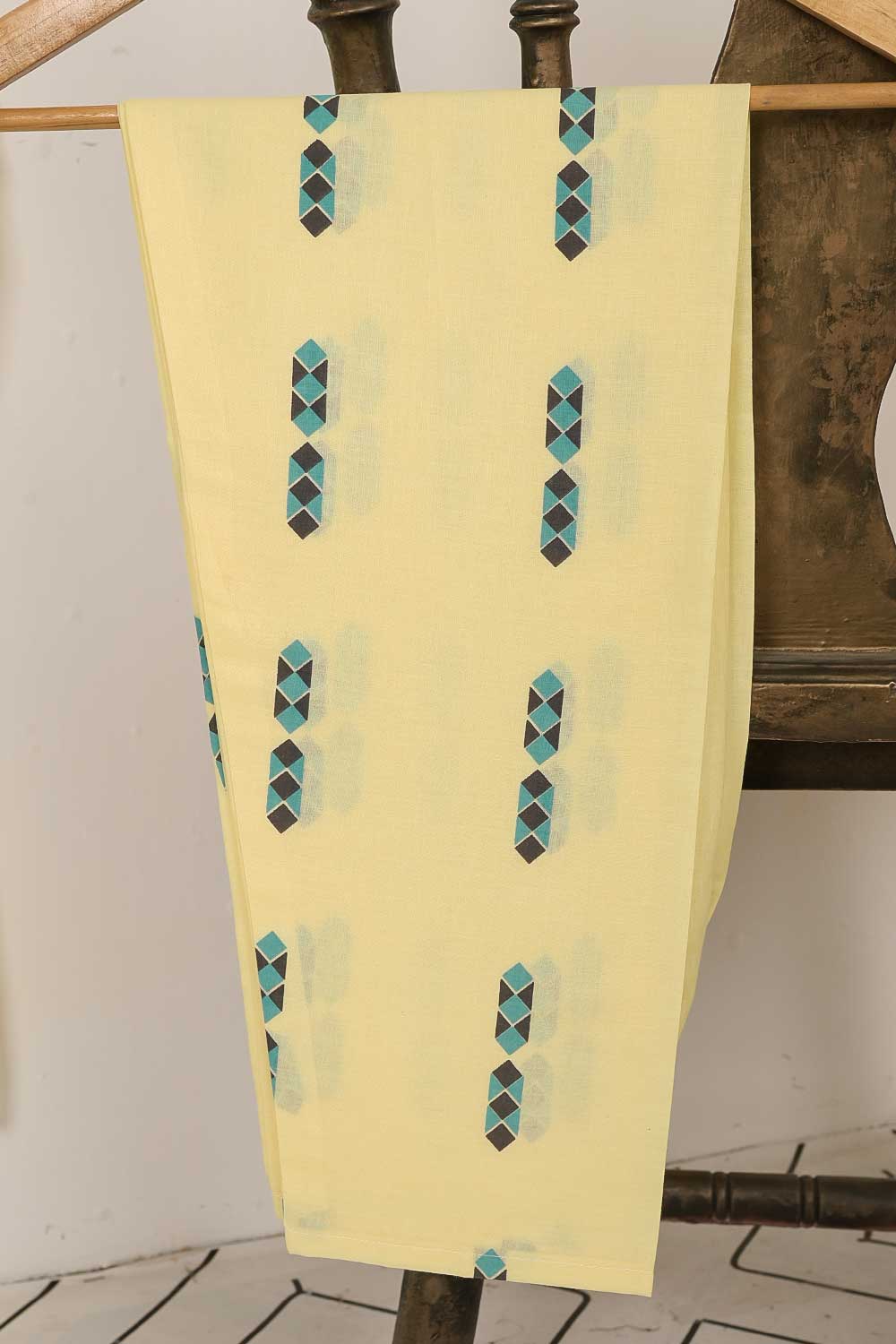 STP-056A-Yellow - 2PC COTTON PRINTED STITCHED