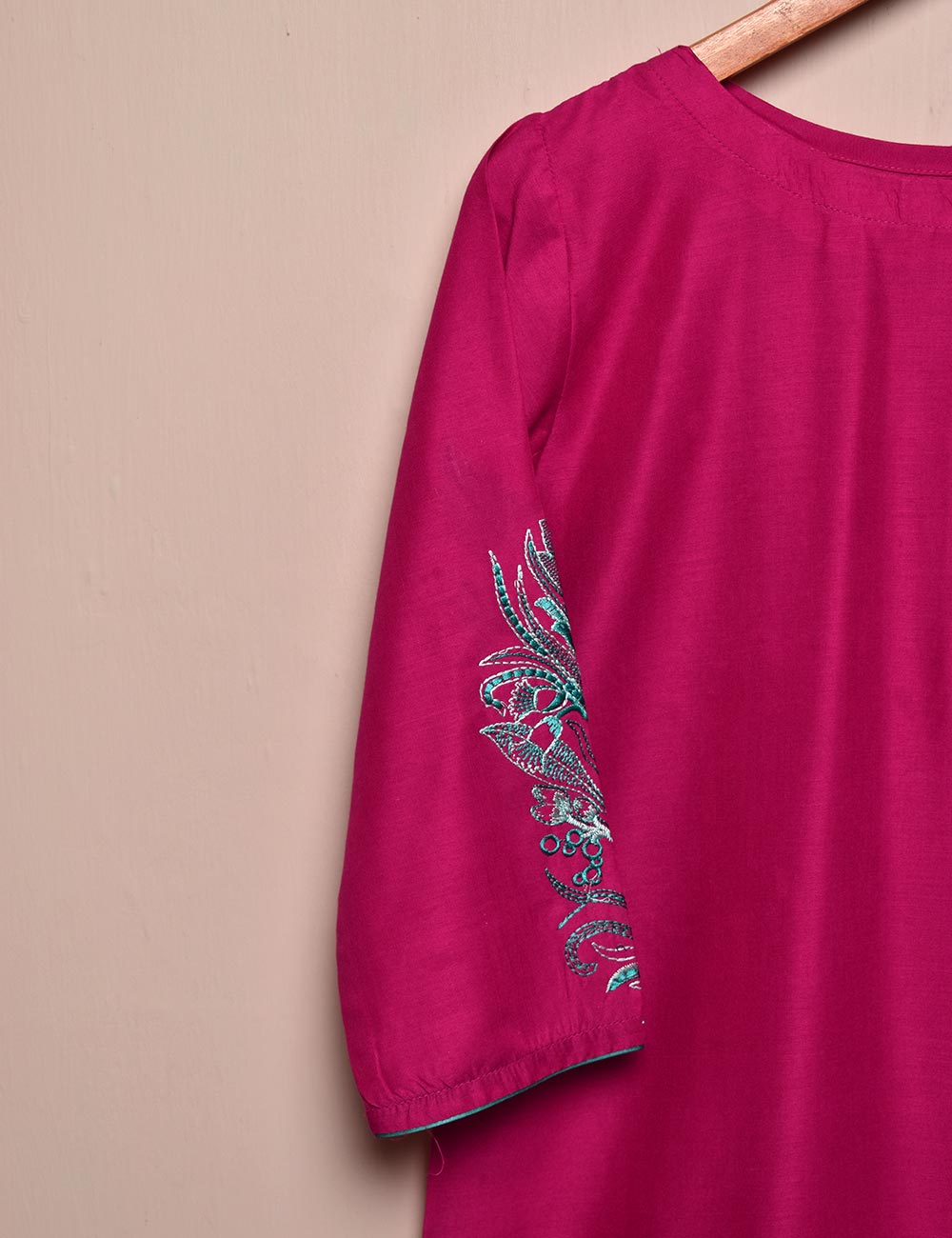 Tehwaar Winter Linen Embroidered Stitched Kurti - Aesthetics (TW-02A-Fuchsia)