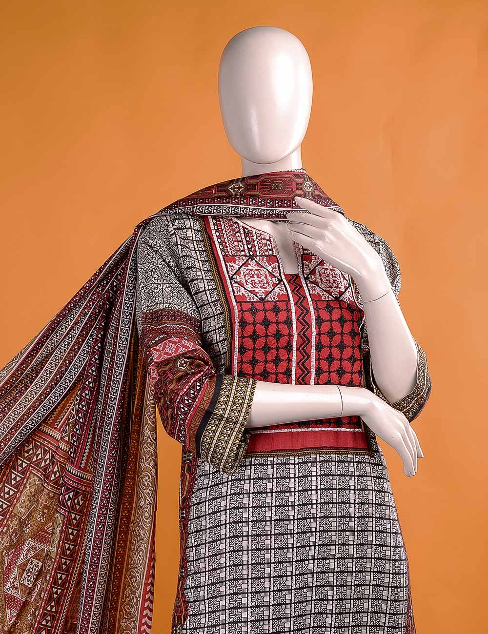 FR-5A - Motifs  |  Linen Embroidered & Printed Unstitched Dress